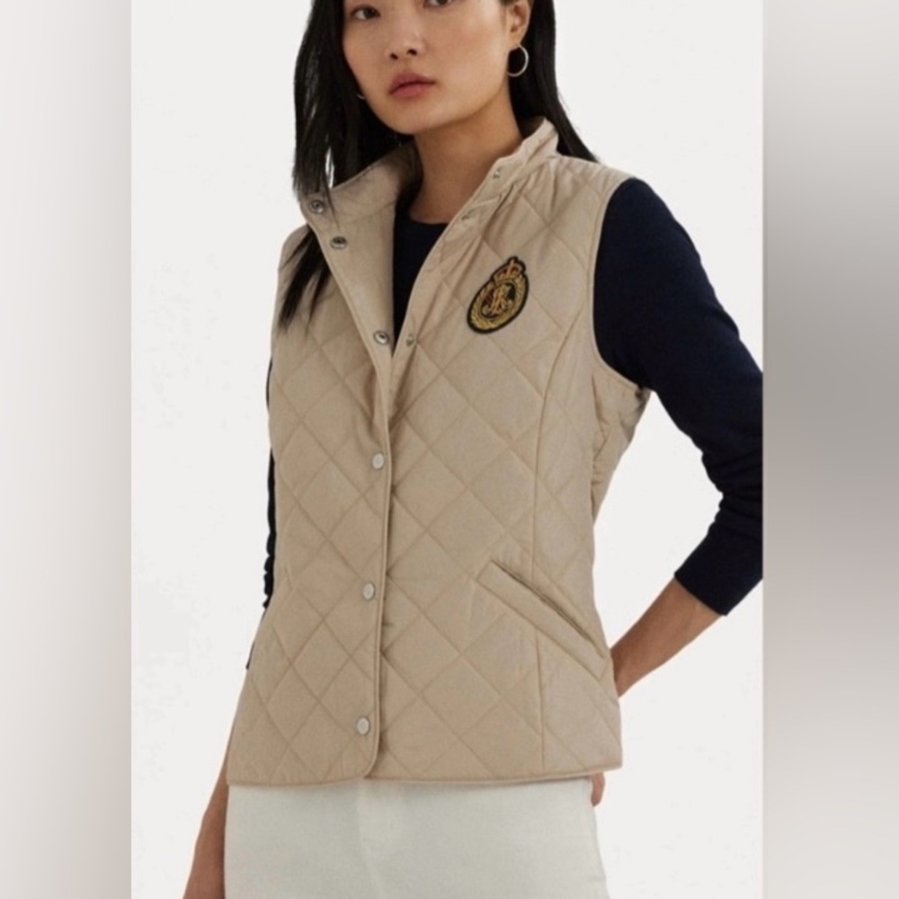Ralph Lauren Women's Quilted Beige
Vest with Crest Patch NWT - L